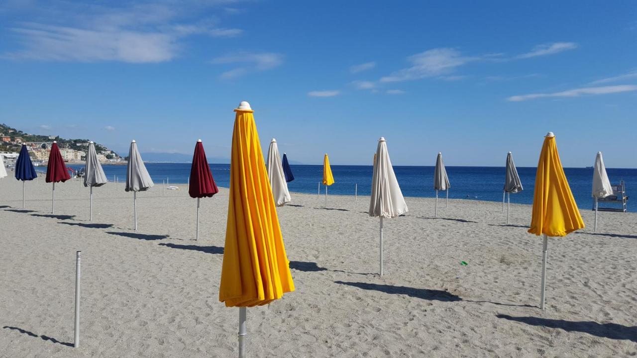Hotel Doria Varazze Exteriör bild
